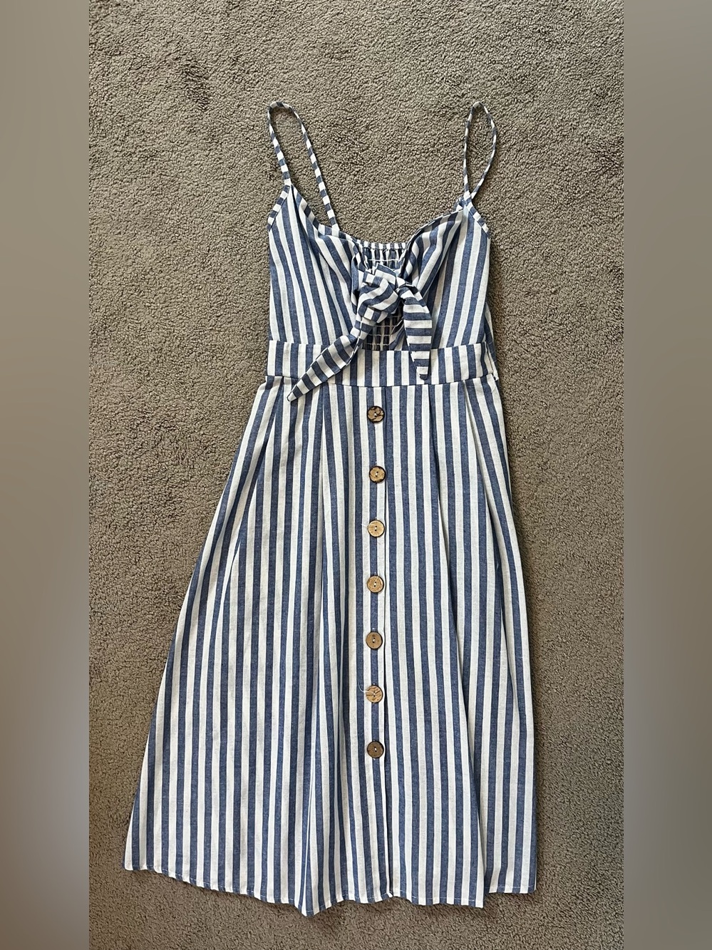 Gorgeous linen blend summer dress